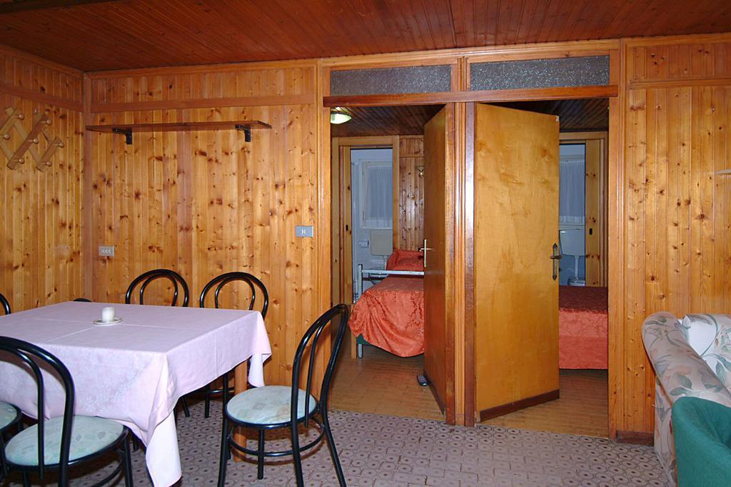 Camping Hotel Au Lac De Como Sorico Exterior foto